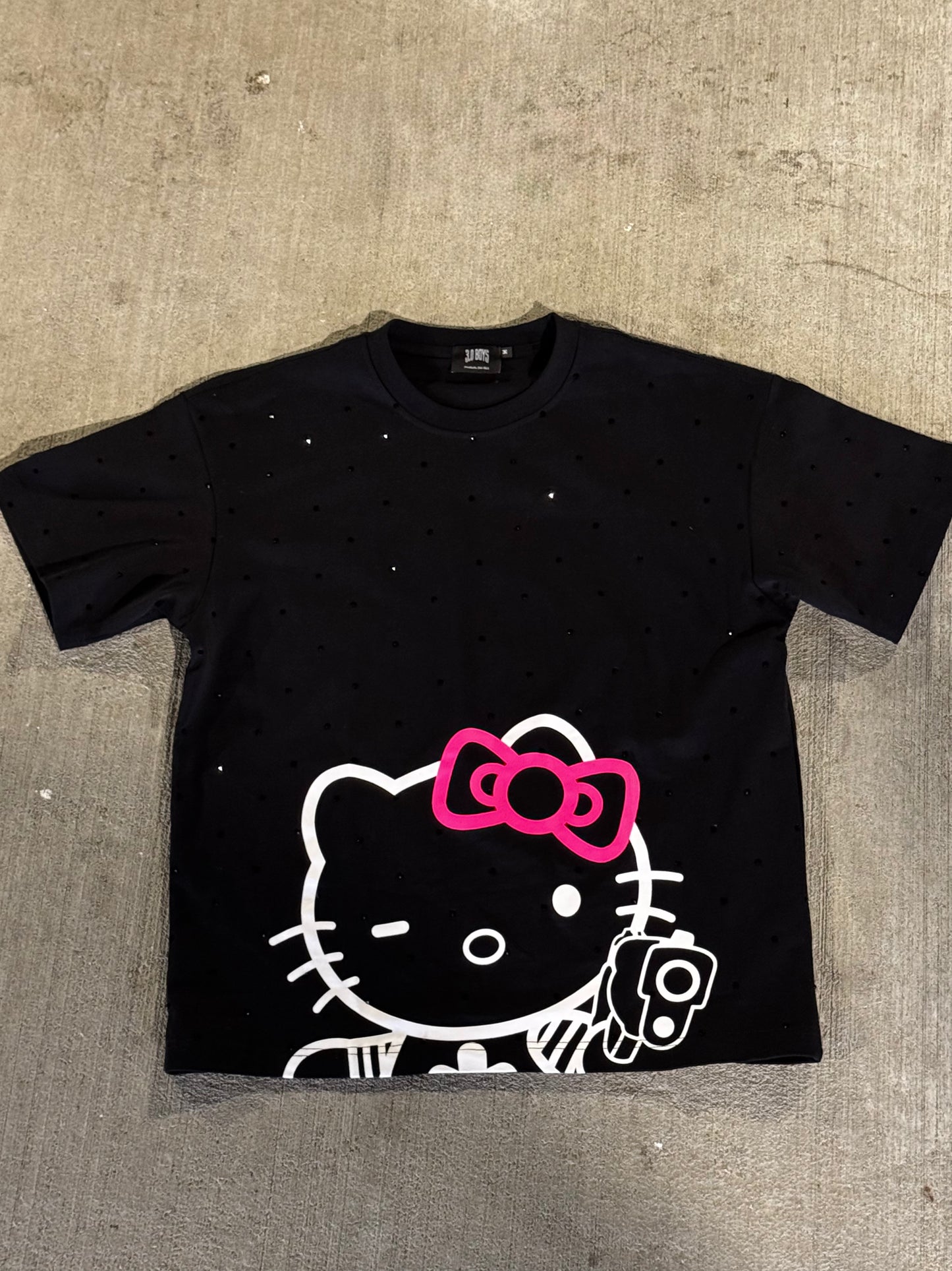 BLACK HELLO KITTY TEE